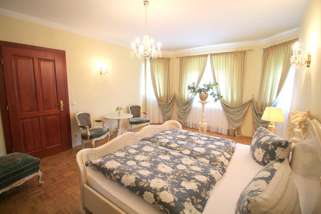 דרזדן Hotel-Appartement-Villa Ulenburg מראה חיצוני תמונה